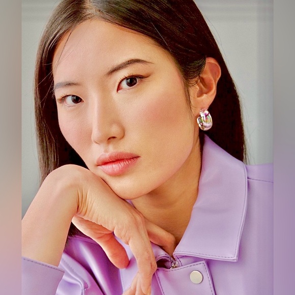 Maeve NWOT Earrings Iridescent Resin Hoop Earrings - Picture 4 of 5